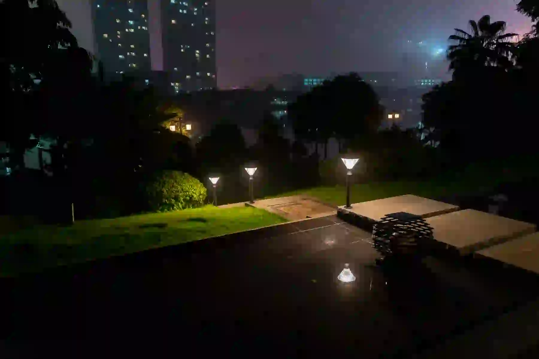 CPD-5405 solar lights along a garden path