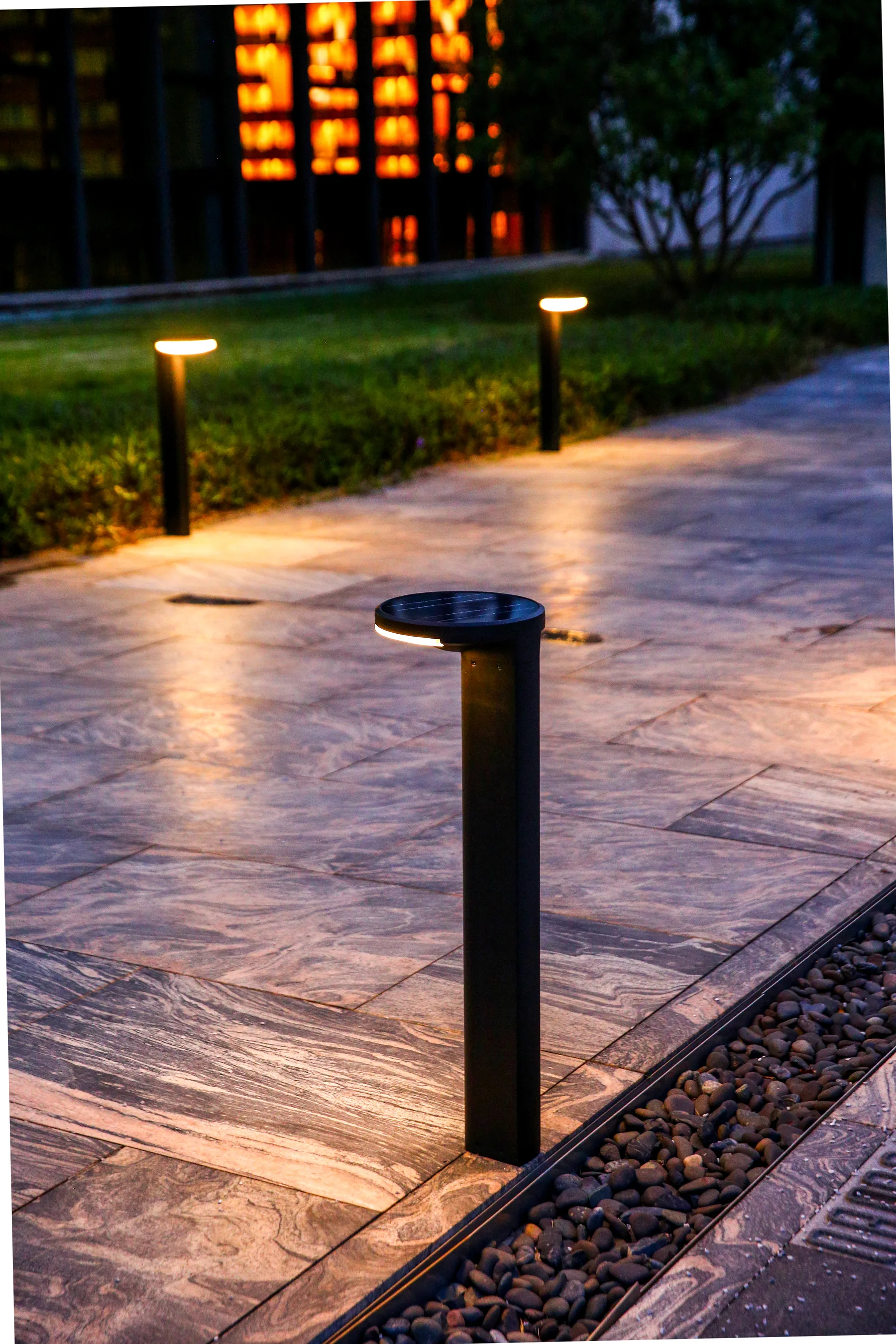 CPD-8804 Solar Pillar Light
