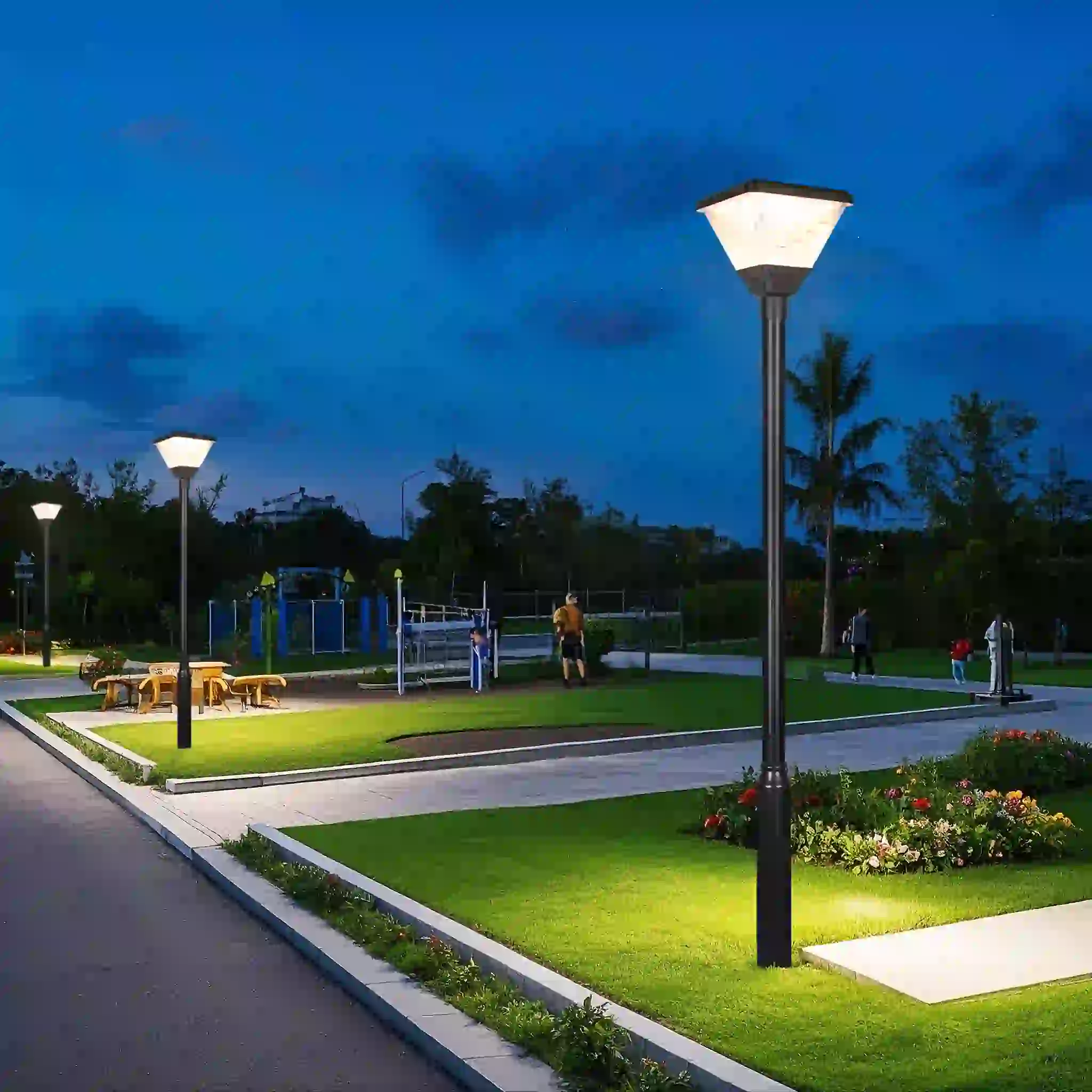 GGD-002 solar lights lining a landscaped area