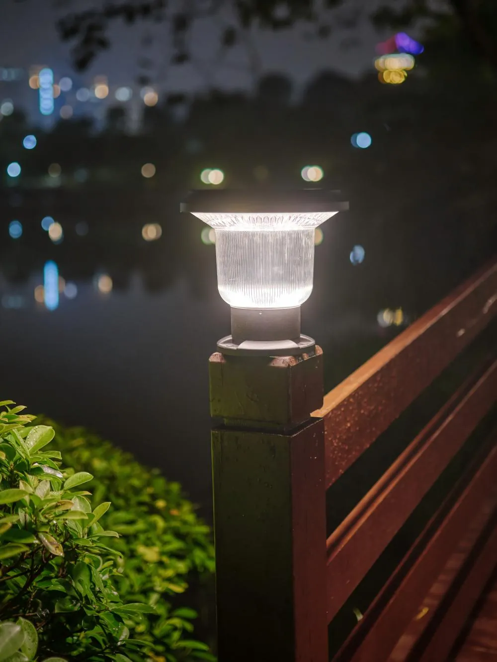 ZTD-2204 Solar Pillar Light installed at a pillar-top site at dusk
