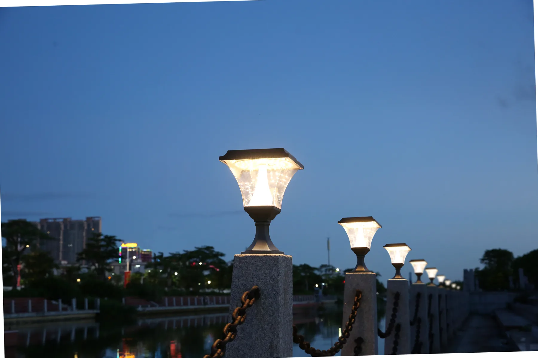 ZTD-4205 Solar Pillar Light